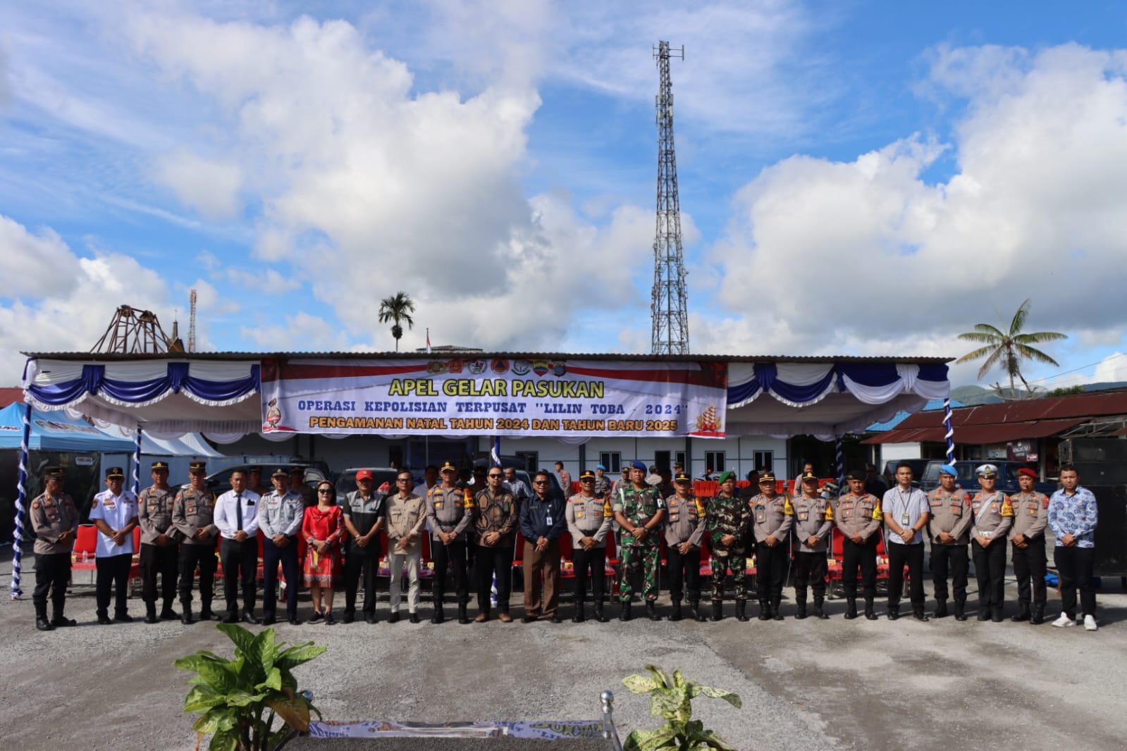 Polres Taput Laksanakan Apel Gelar Ops Lilin Toba 2024, Siapkan 7 Pos Pelayanan